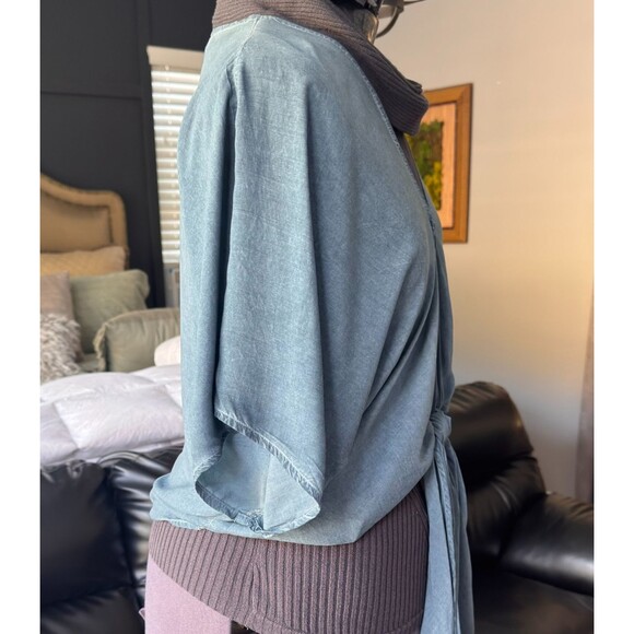 Young Fabulous Broke M Blue 100% Rayon Wrap Tie Crop Blouse Coastal Casual - Picture 4 of 11